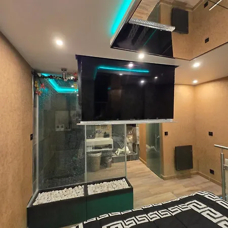Romantique شقة لا مور